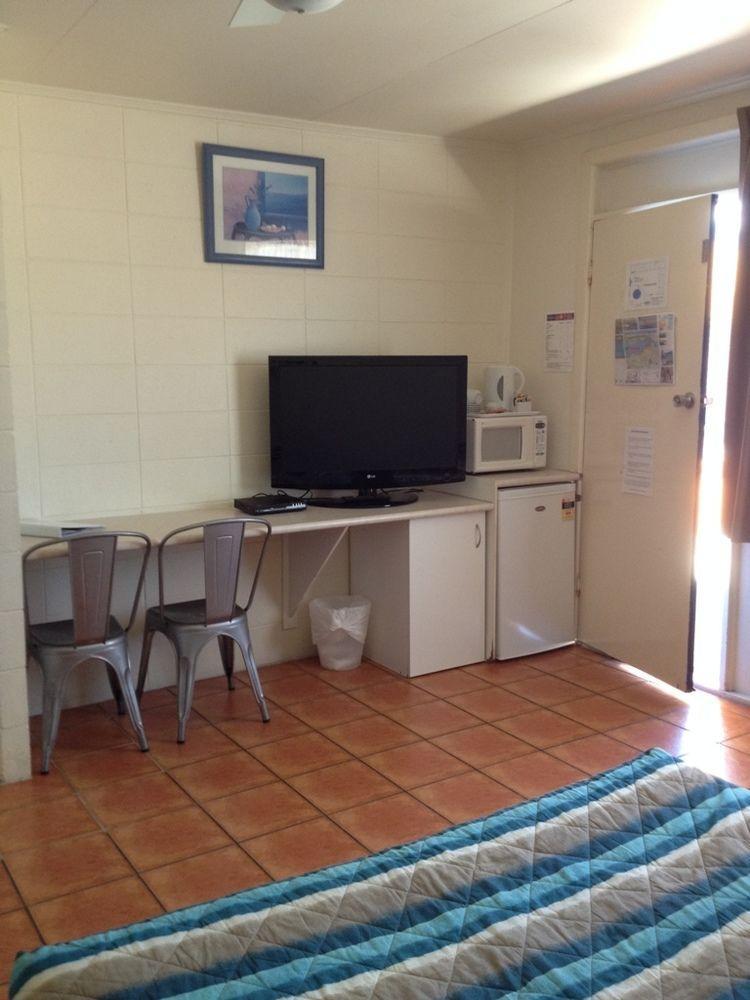 Sunburst Motel Gold Coast Exterior photo